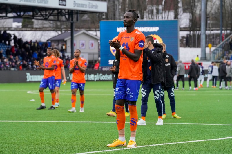 Drammen 20230416. Aalesunds Amidou Diop etter eliteseriekampen i fotball mellom Strømsgodset og Aalesund på Marienlyst stadion.Foto: Terje Bendiksby / NTB